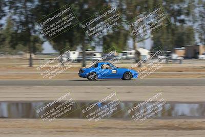 media/Sep-20-2025-Extreme Speed (Sat) [[1fcc23683c]]/Orange (Mid Intermediate)/Session 1 (Sunset)/